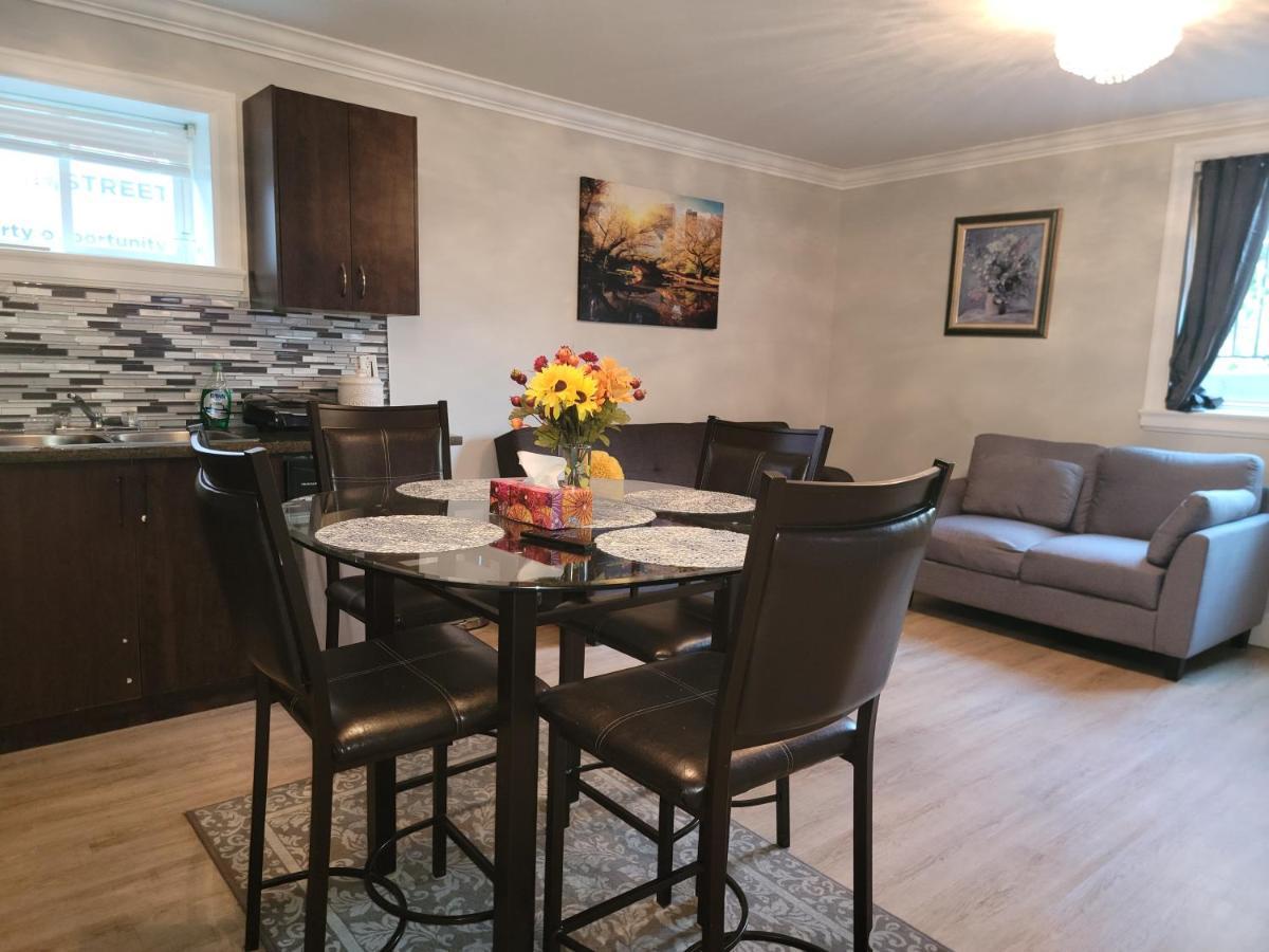 Oscar Inn & 2Bd Family Suite Or Private Room Abbotsford Kültér fotó