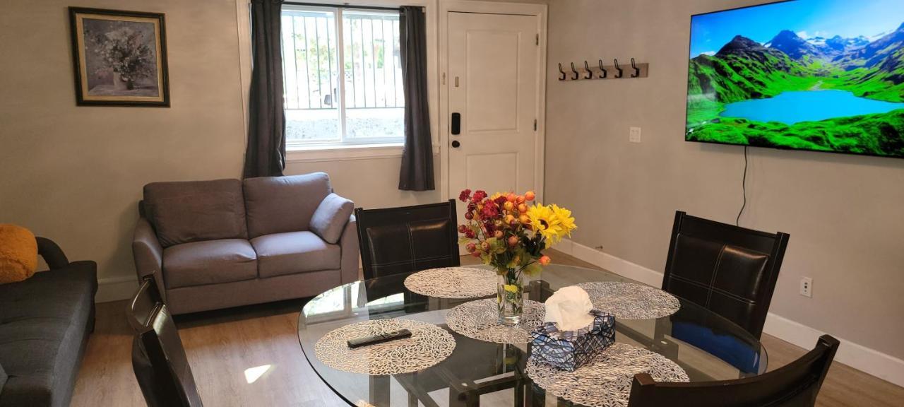 Oscar Inn & 2Bd Family Suite Or Private Room Abbotsford Kültér fotó