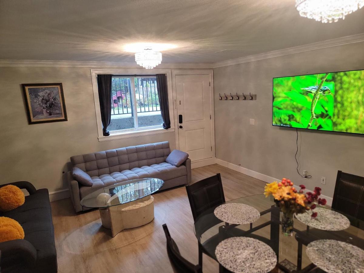 Oscar Inn & 2Bd Family Suite Or Private Room Abbotsford Kültér fotó